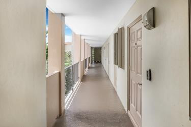 Briarwood Club 3 Condo - Residential