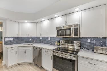 Briarwood Club 3 Condo - Residential