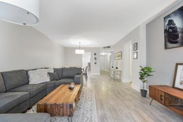 Briarwood Club 3 Condo - Residential