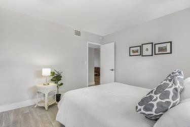 Briarwood Club 3 Condo - Residential