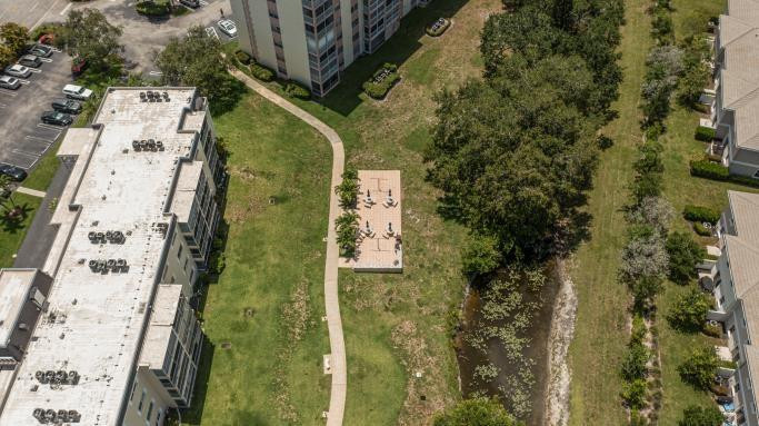 Briarwood Club 3 Condo - Residential