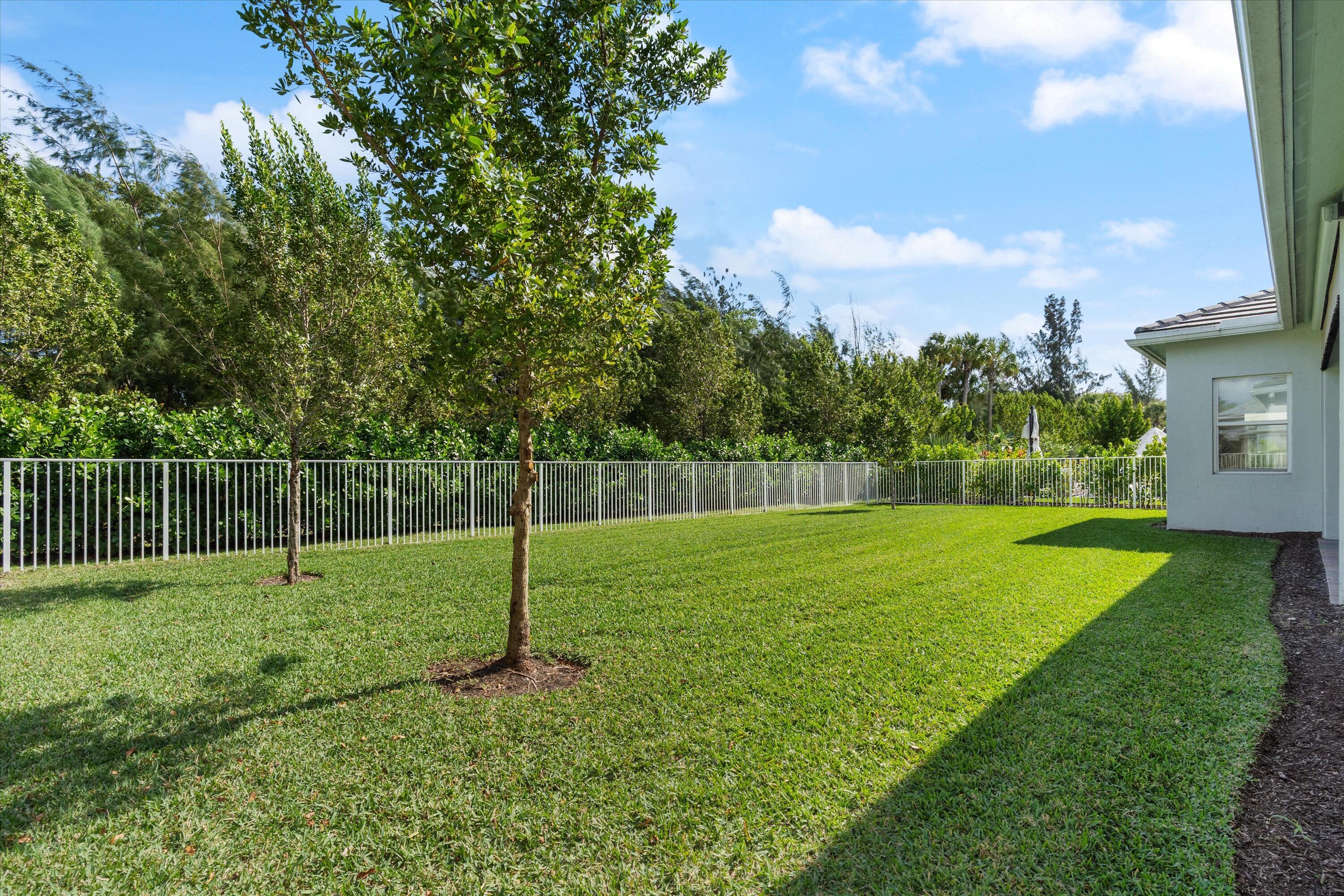 WINDSONG ESTATES - Residential