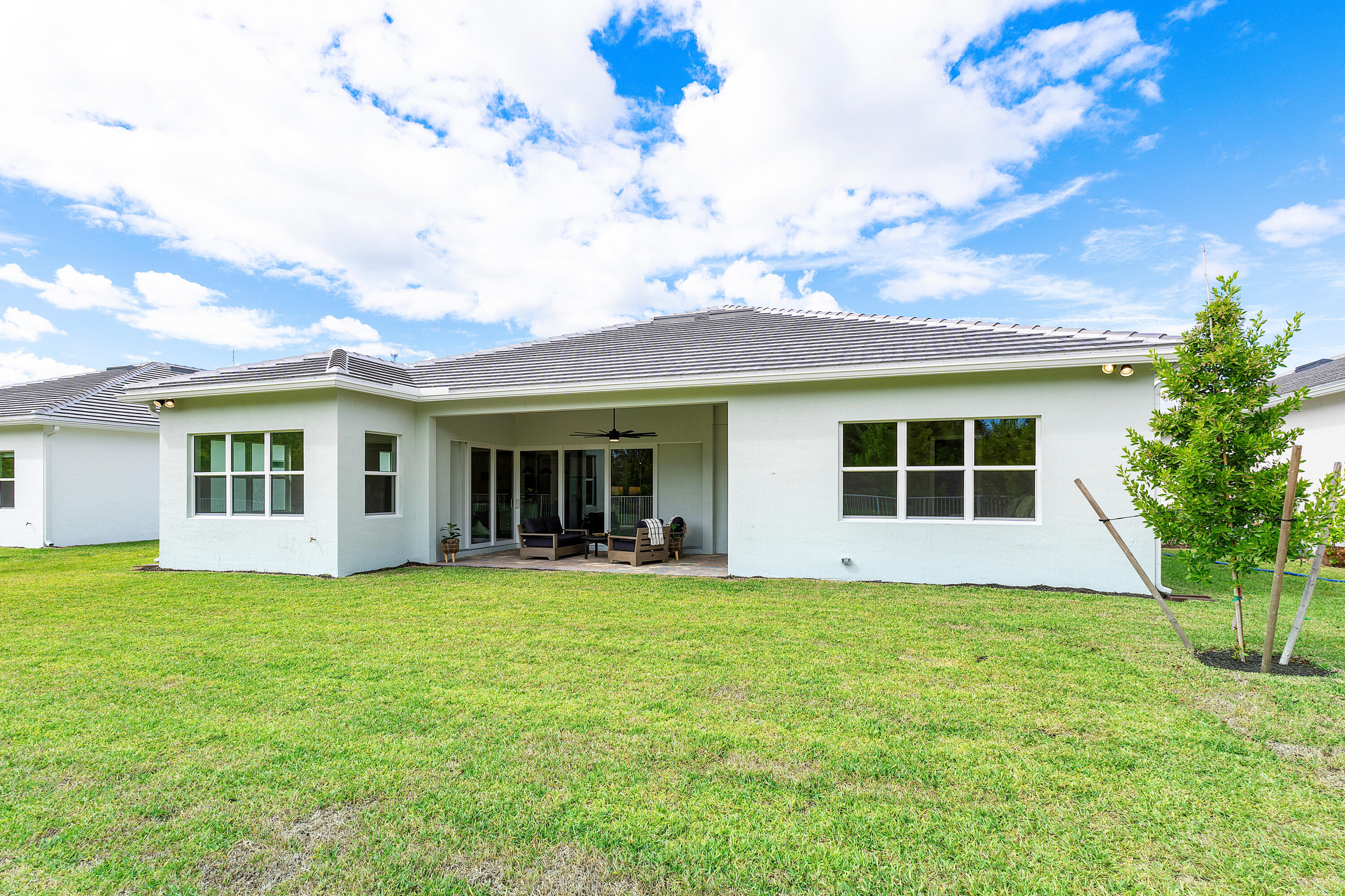 WINDSONG ESTATES - Residential