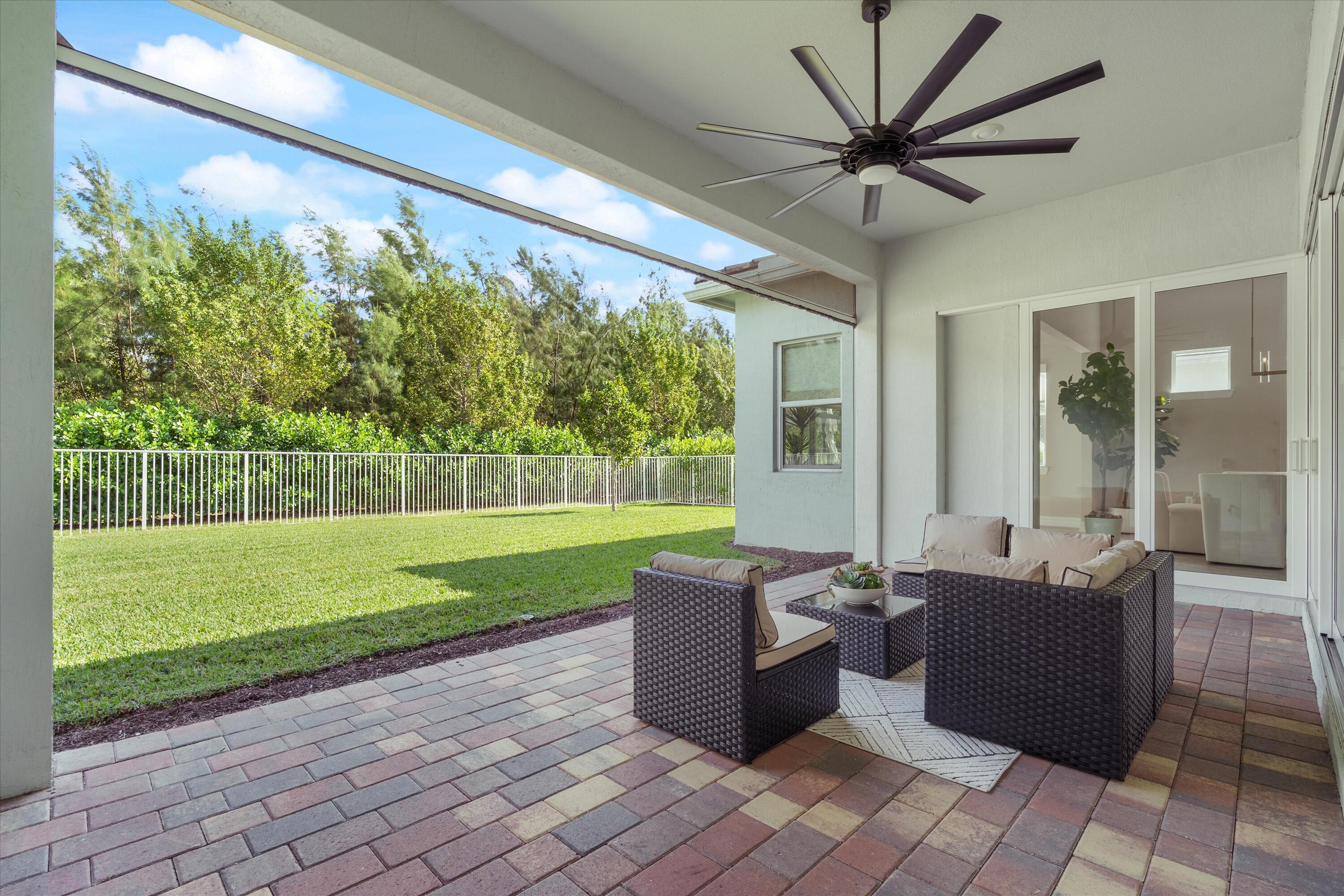 WINDSONG ESTATES - Residential