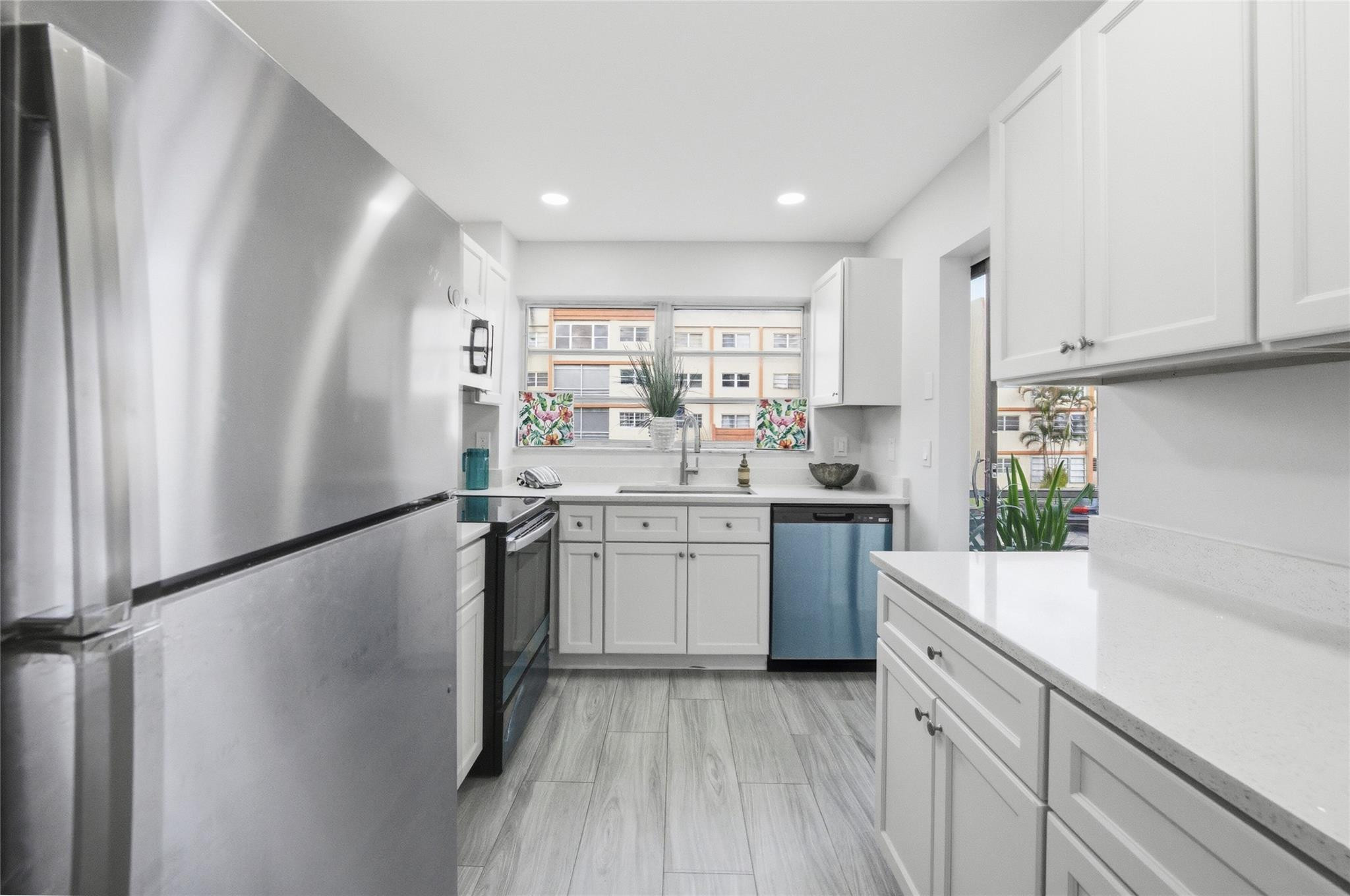 2201 NW 41st Avenue 209