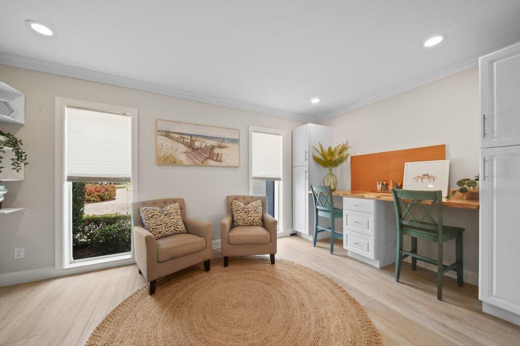 Evergreen, MID-RIVERS YAC - Residential