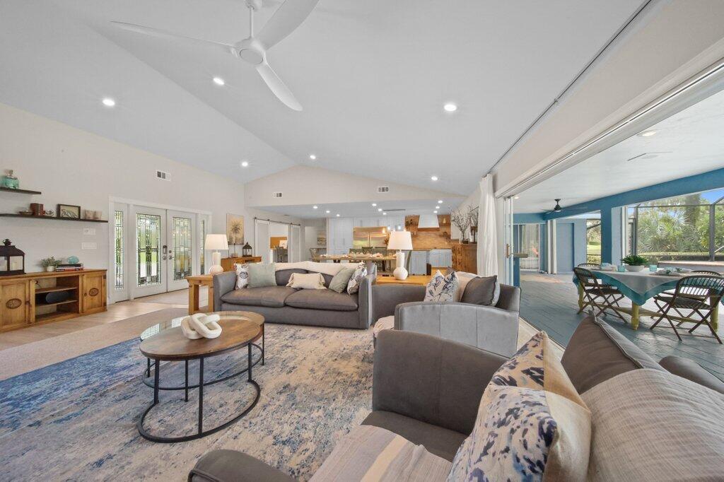 Evergreen, MID-RIVERS YACHT AND COUNTRY CLUB (AKA - Residential