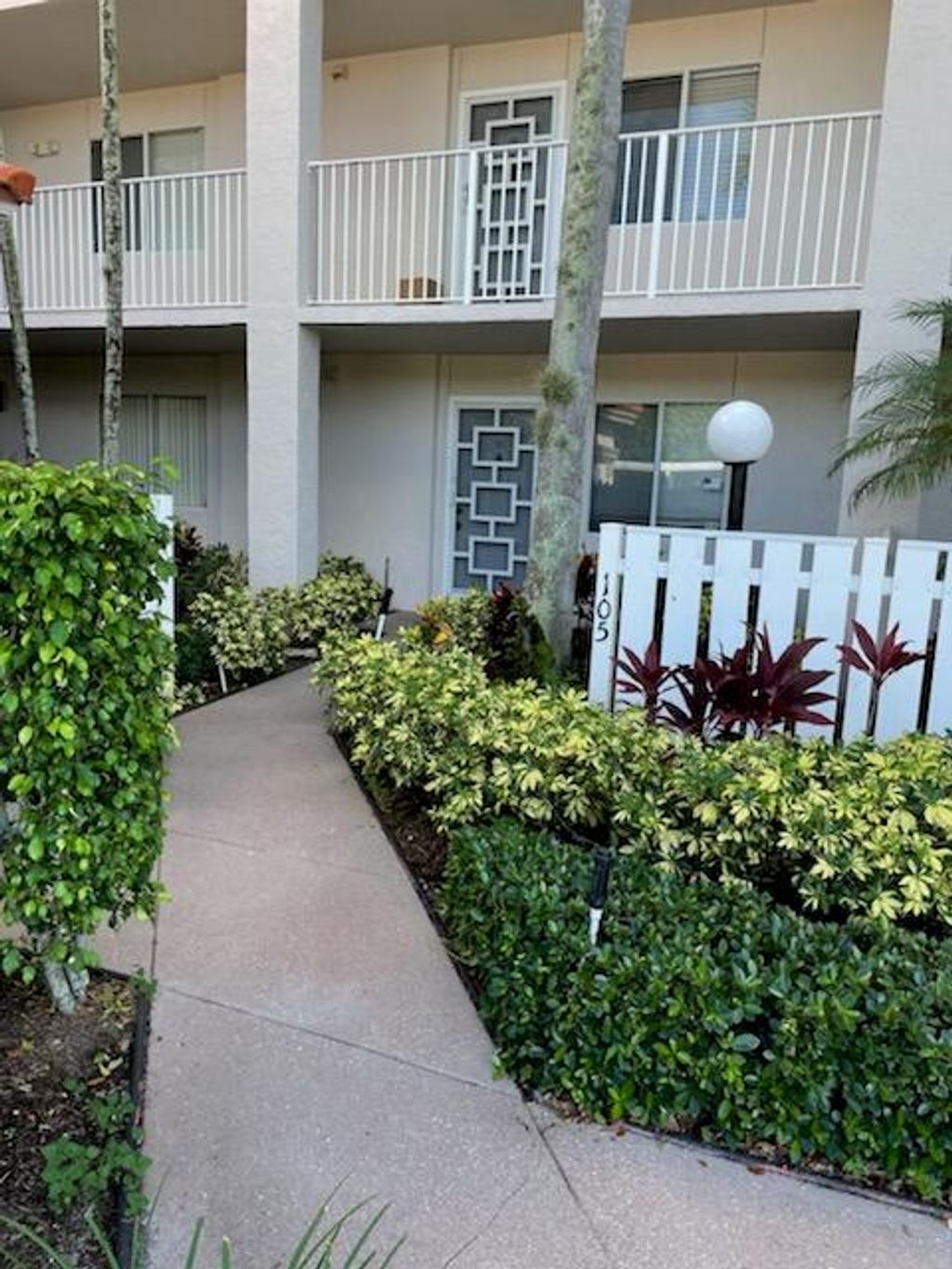 Photo of 6112 Huntwick Terrace #105, Delray Beach, FL 33484 (MLS # R10751984)