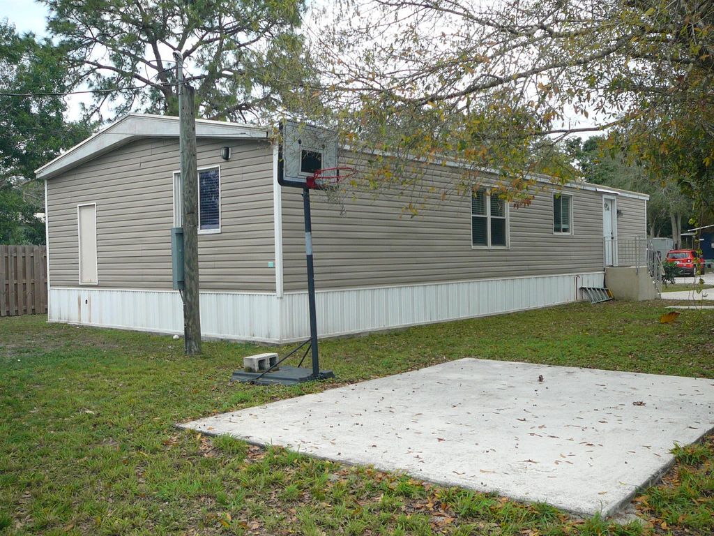 Photo of 1205 W Joy Lane, Fort Pierce, FL 34945 (MLS # R11058383)