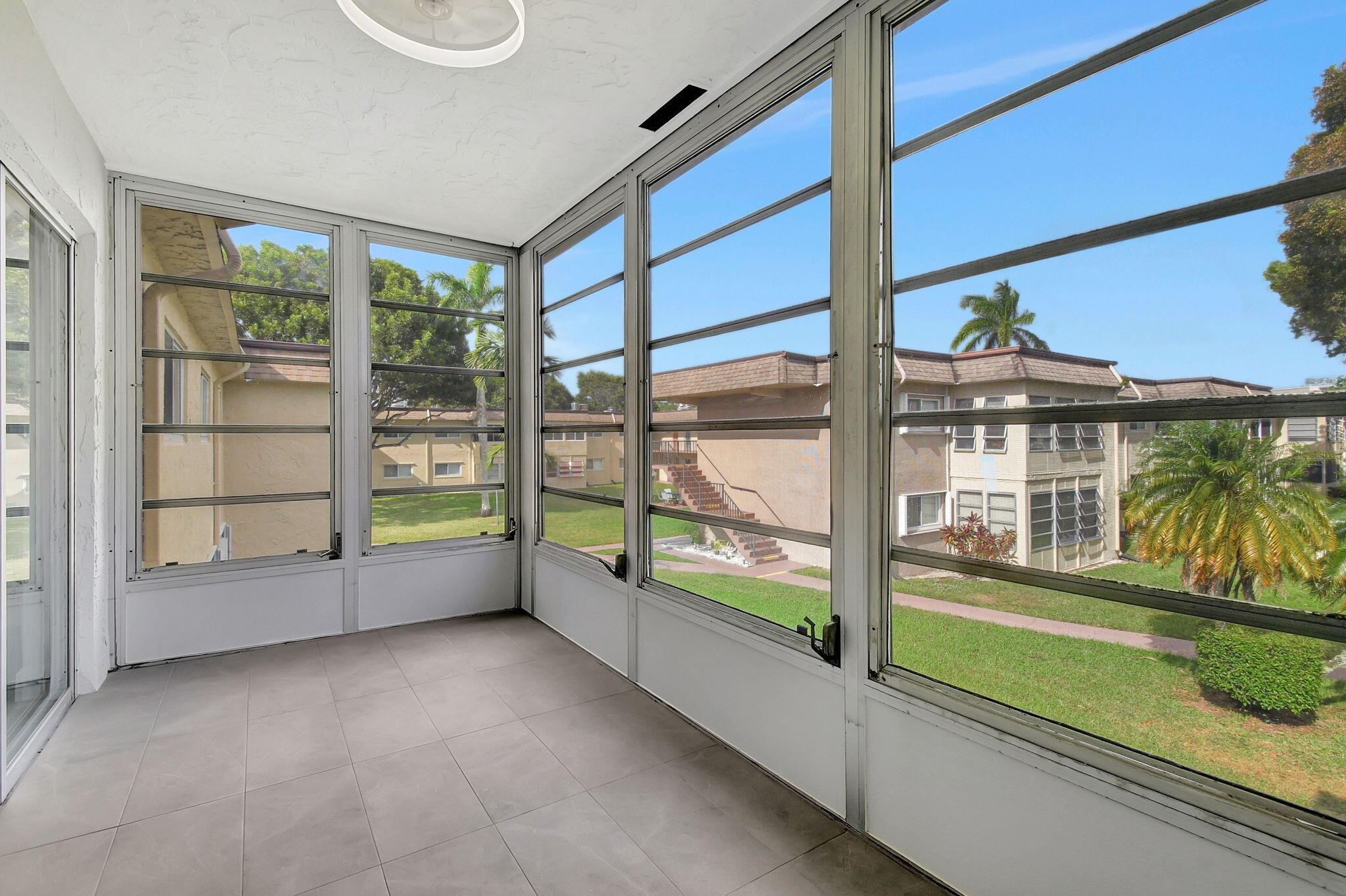 LAKESIDE VILLAGE CONDO 6 - Residential Lease