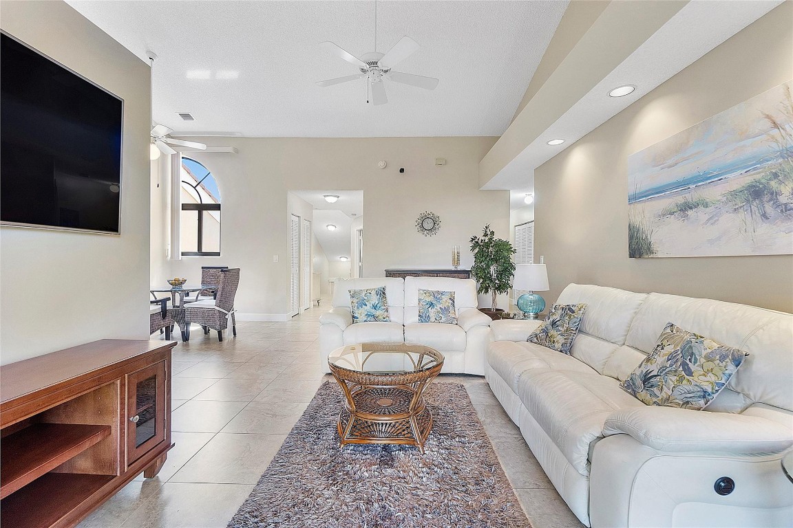 FAIRWAYS - Residential