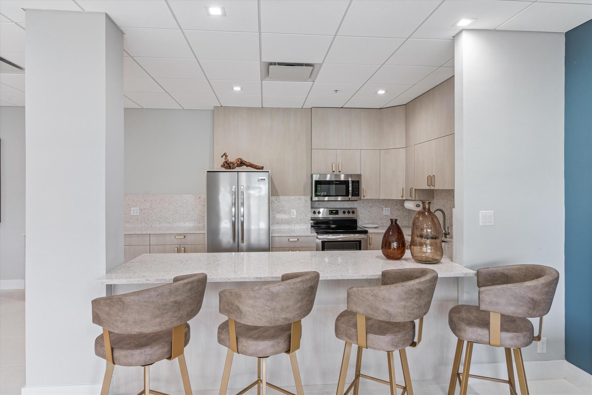 BAR HARBOUR CONDO - Residential