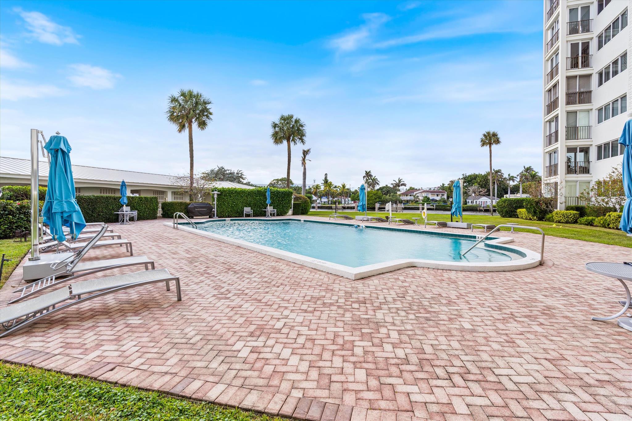 BAR HARBOUR CONDO - Residential