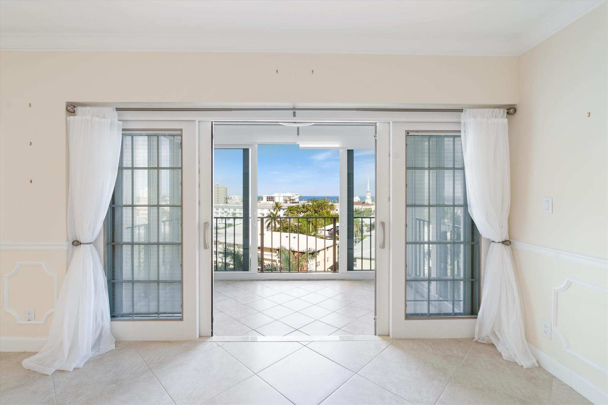 BAR HARBOUR CONDO - Residential