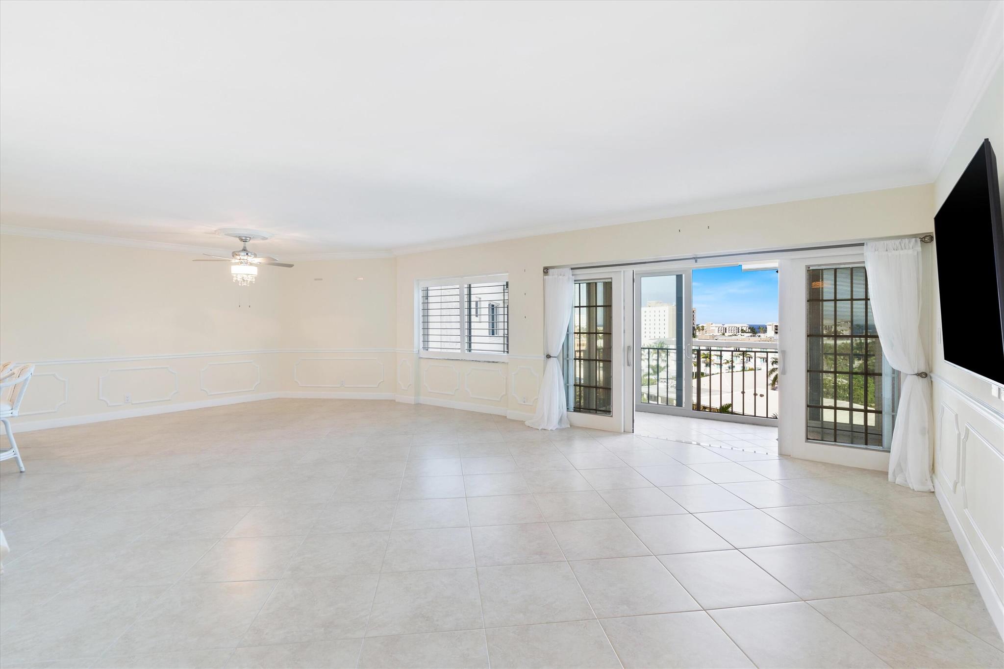 BAR HARBOUR CONDO - Residential