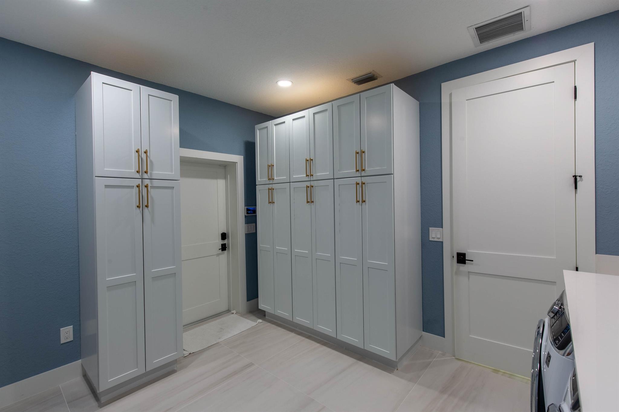 PADDOCK PARK 2 OF WELLING - Residential