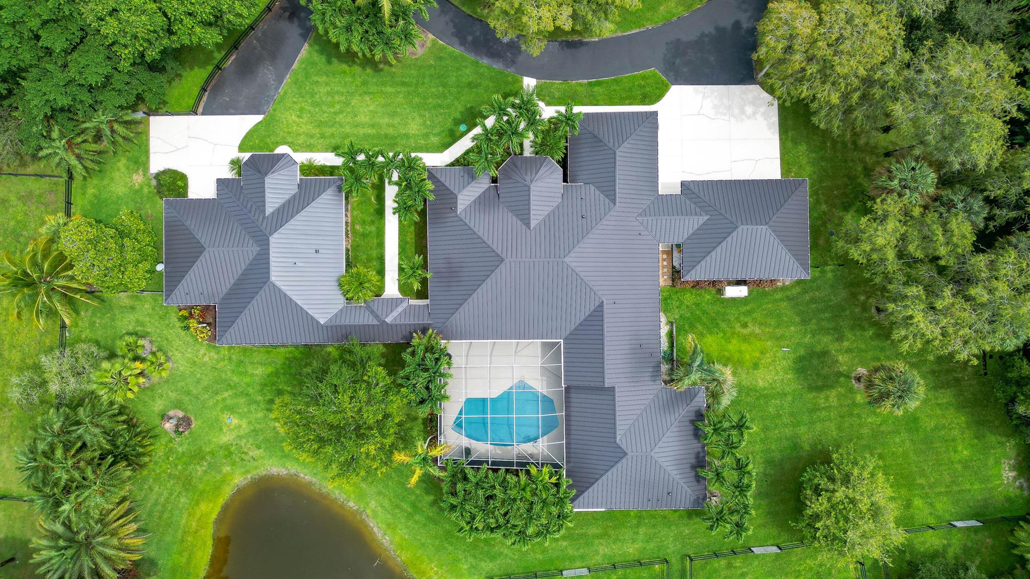 PADDOCK PARK 2 OF WELLING - Residential