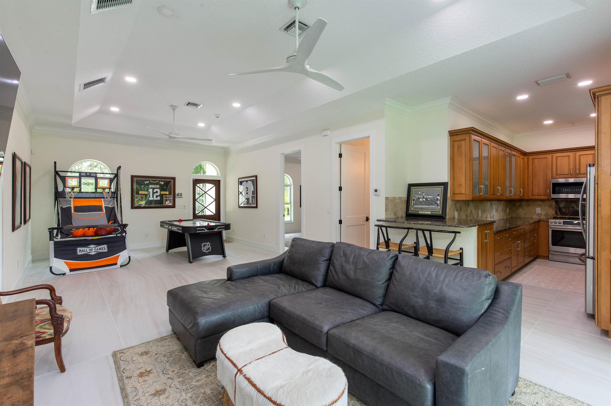 PADDOCK PARK 2 OF WELLING - Residential