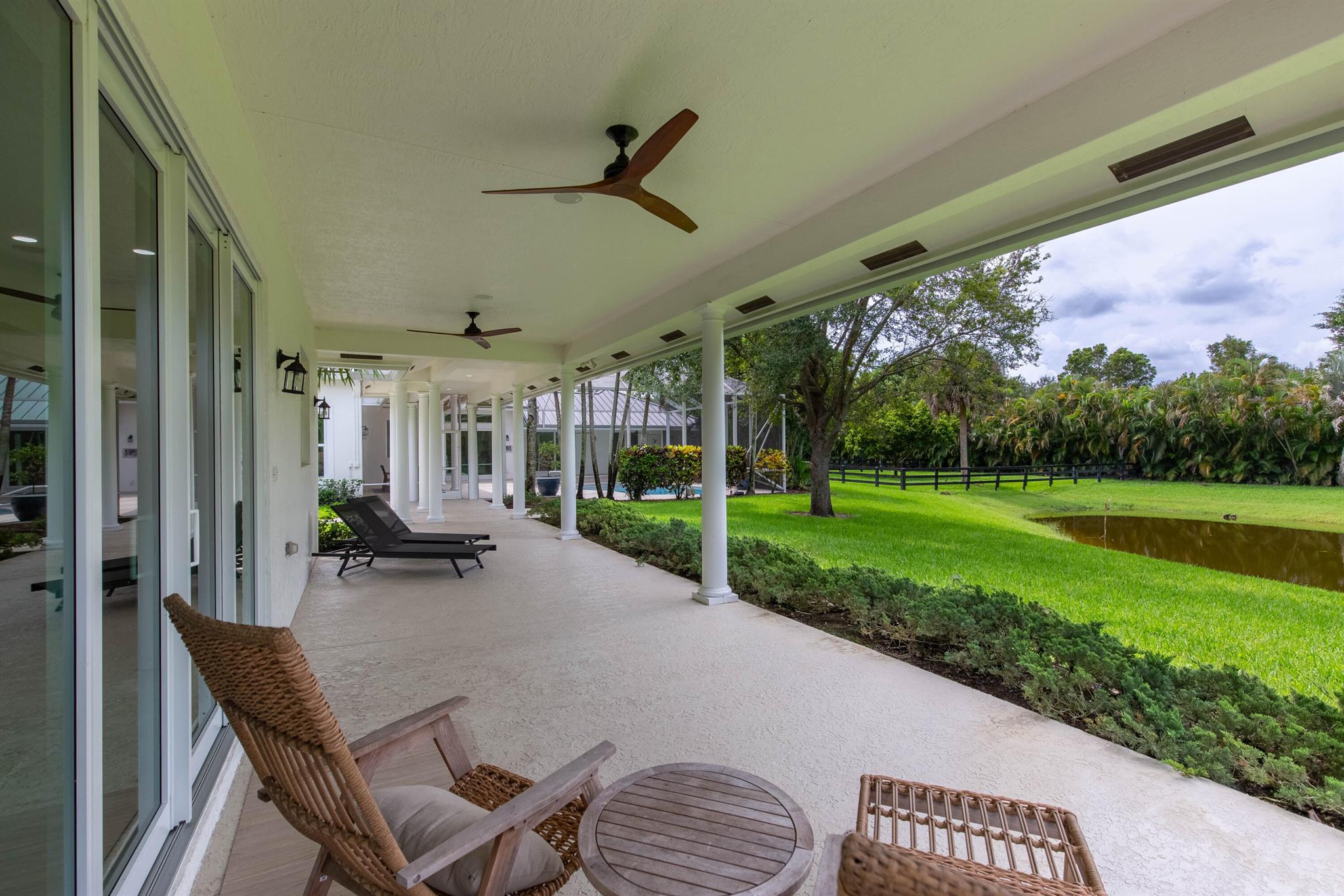 PADDOCK PARK 2 OF WELLING - Residential