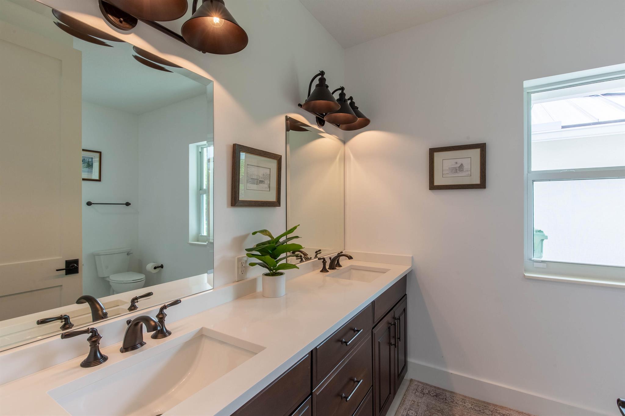 PADDOCK PARK 2 OF WELLING - Residential