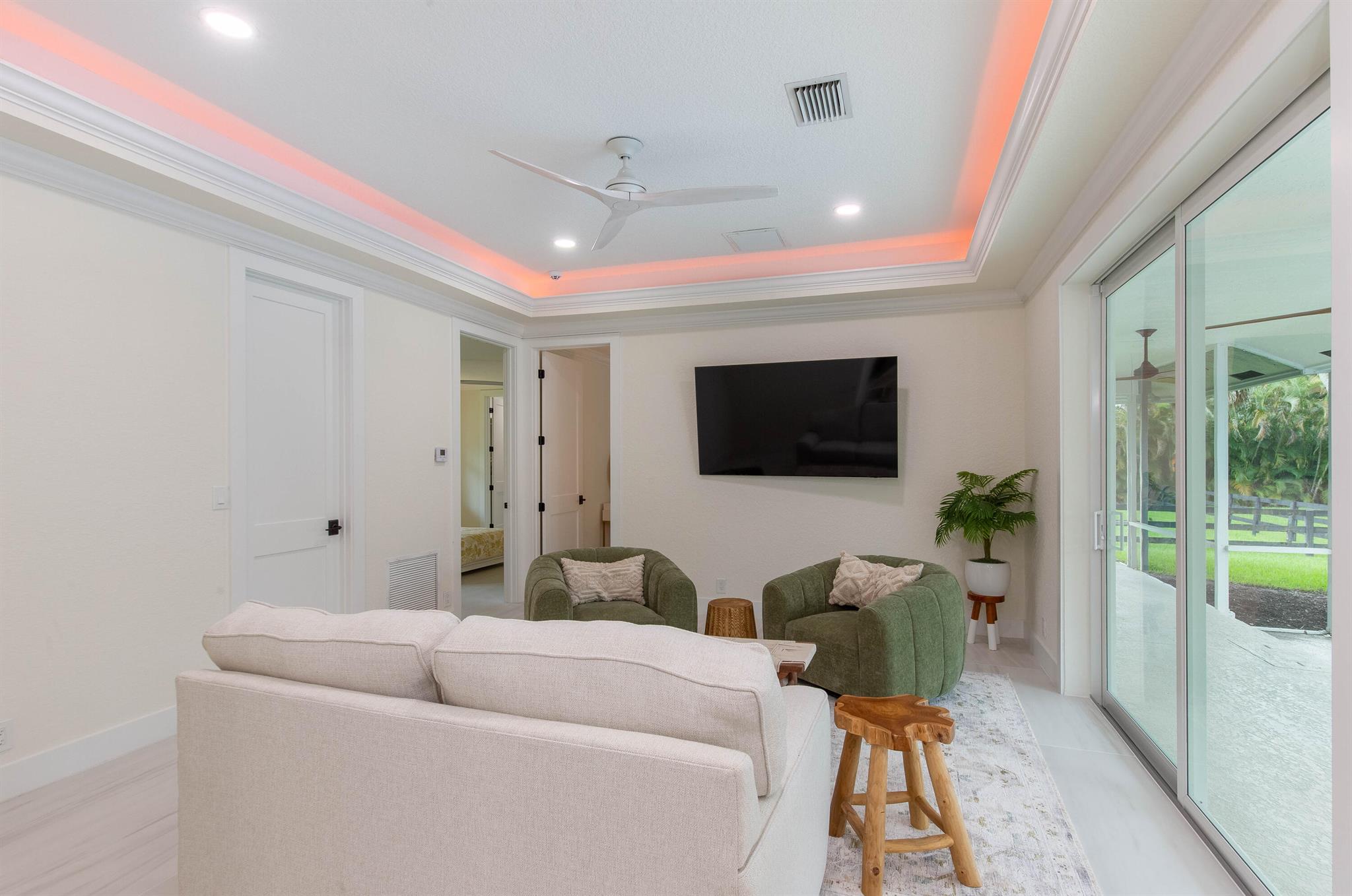 PADDOCK PARK 2 OF WELLING - Residential