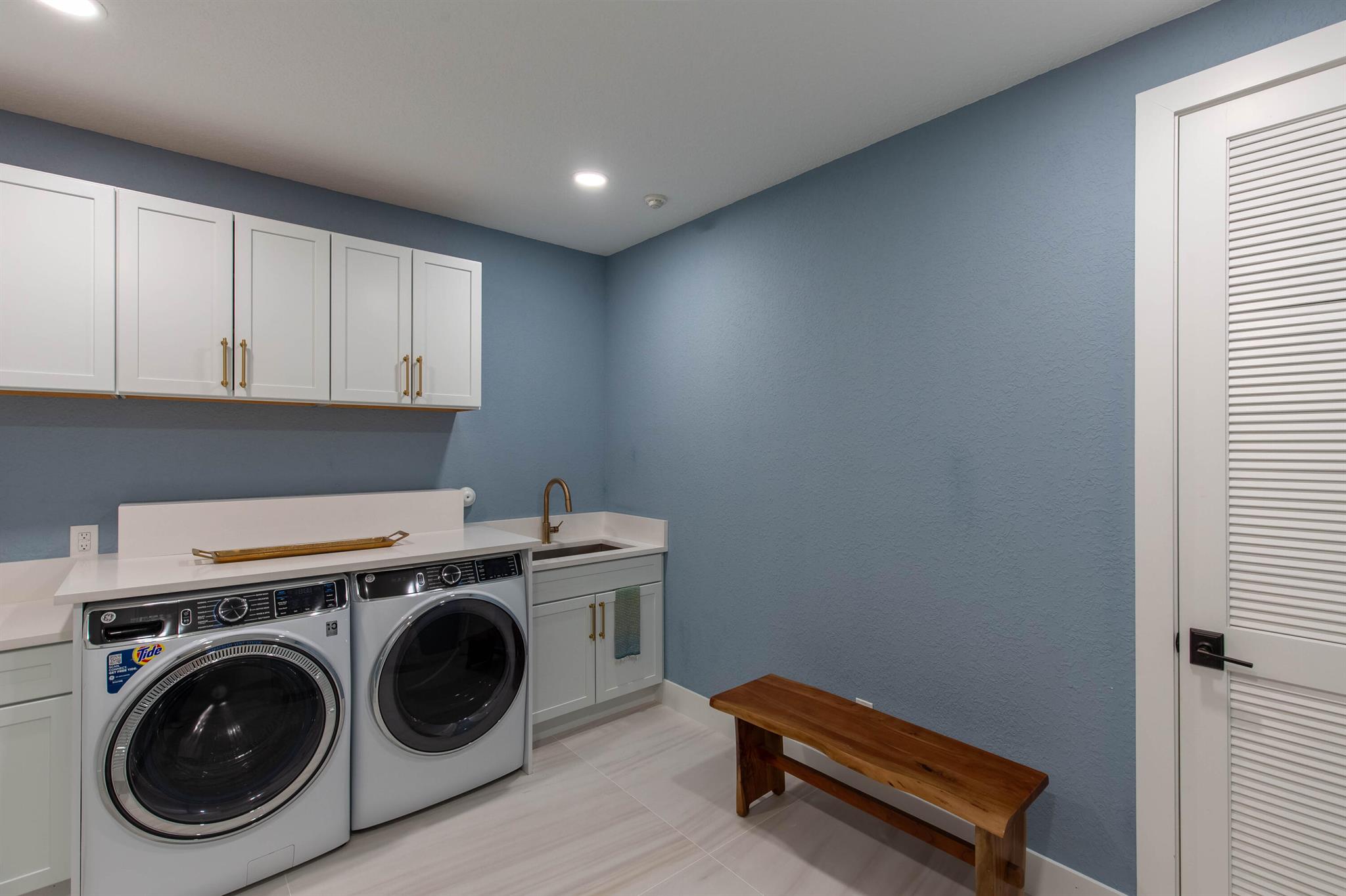 PADDOCK PARK 2 OF WELLING - Residential