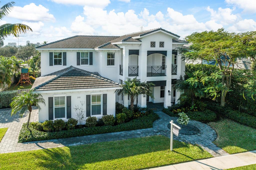 BOCA VILLAS - Residential