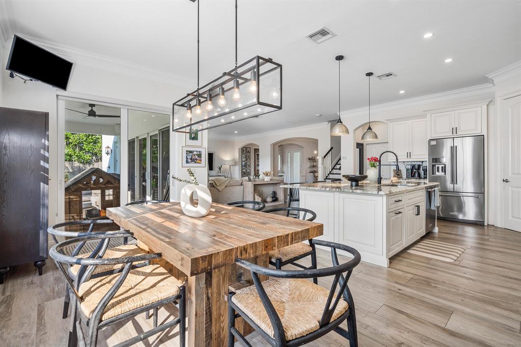 BOCA VILLAS - Residential