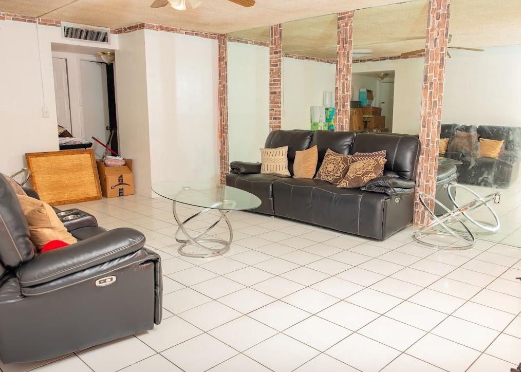 PLANTATION CLUB - Residential