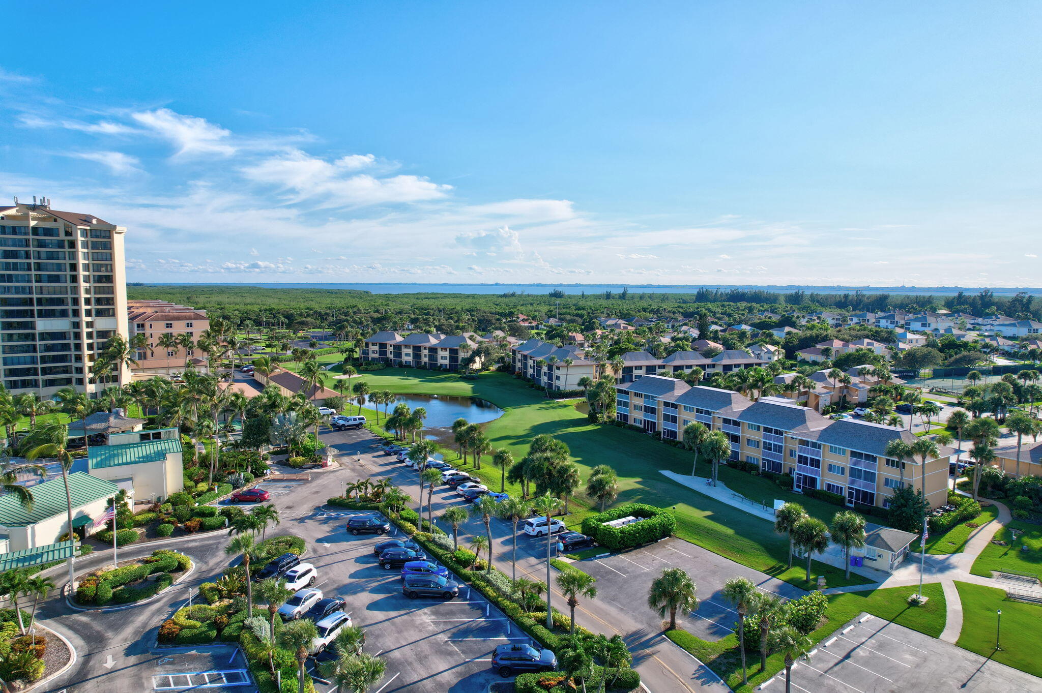 SEASCAPE II CONDOMINIUM - Residential