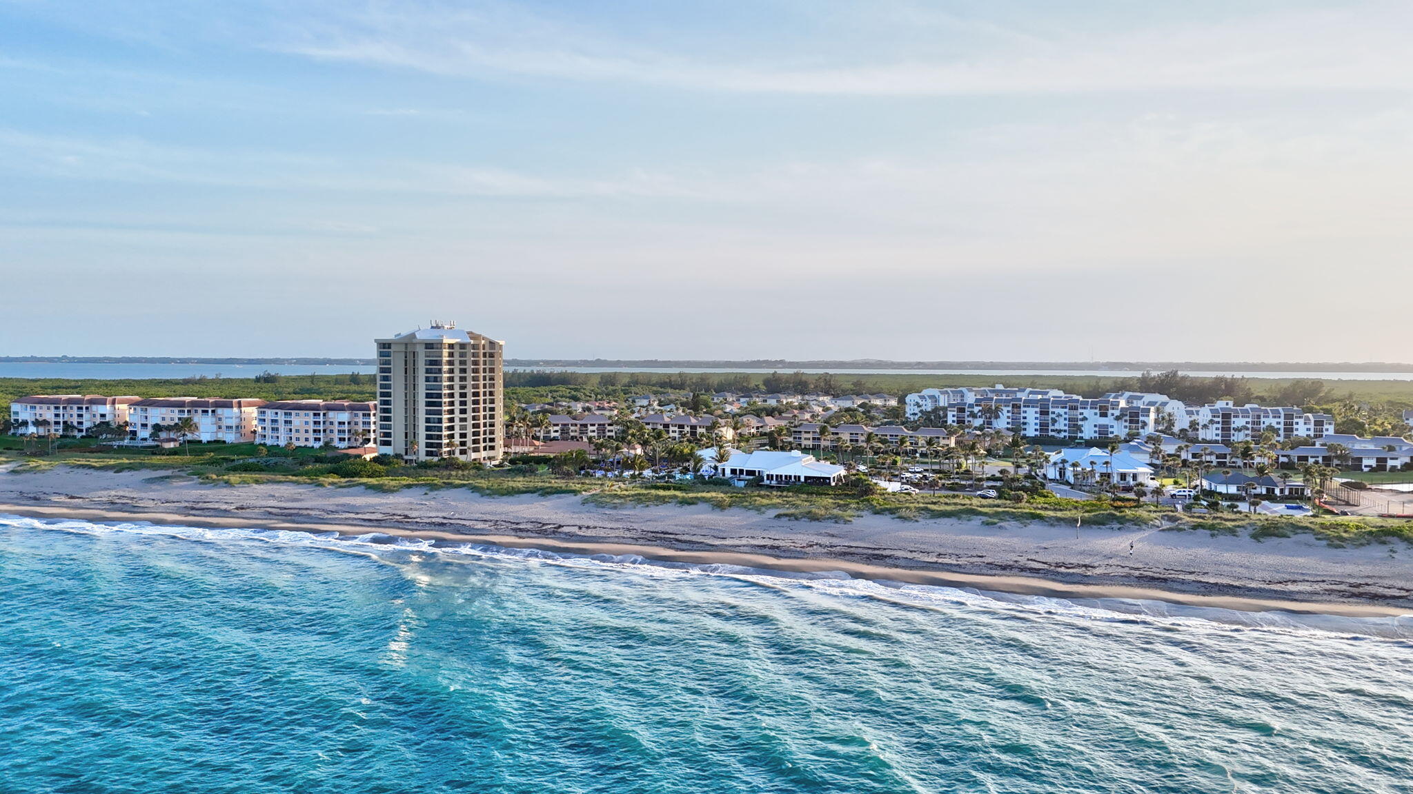 SEASCAPE II CONDOMINIUM - Residential