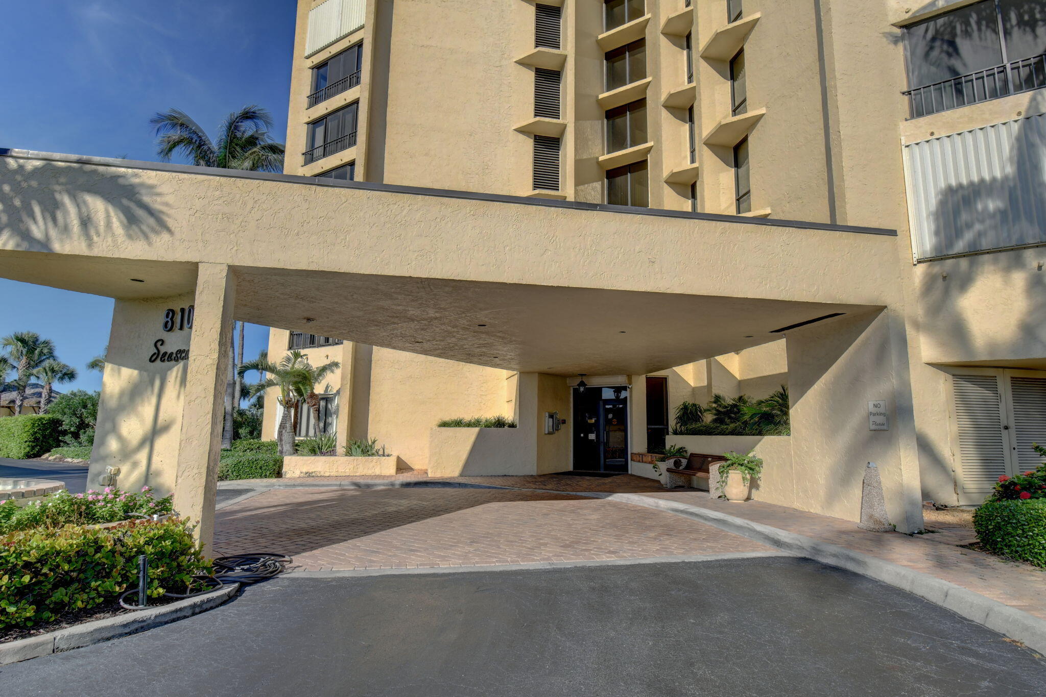 SEASCAPE II CONDOMINIUM - Residential