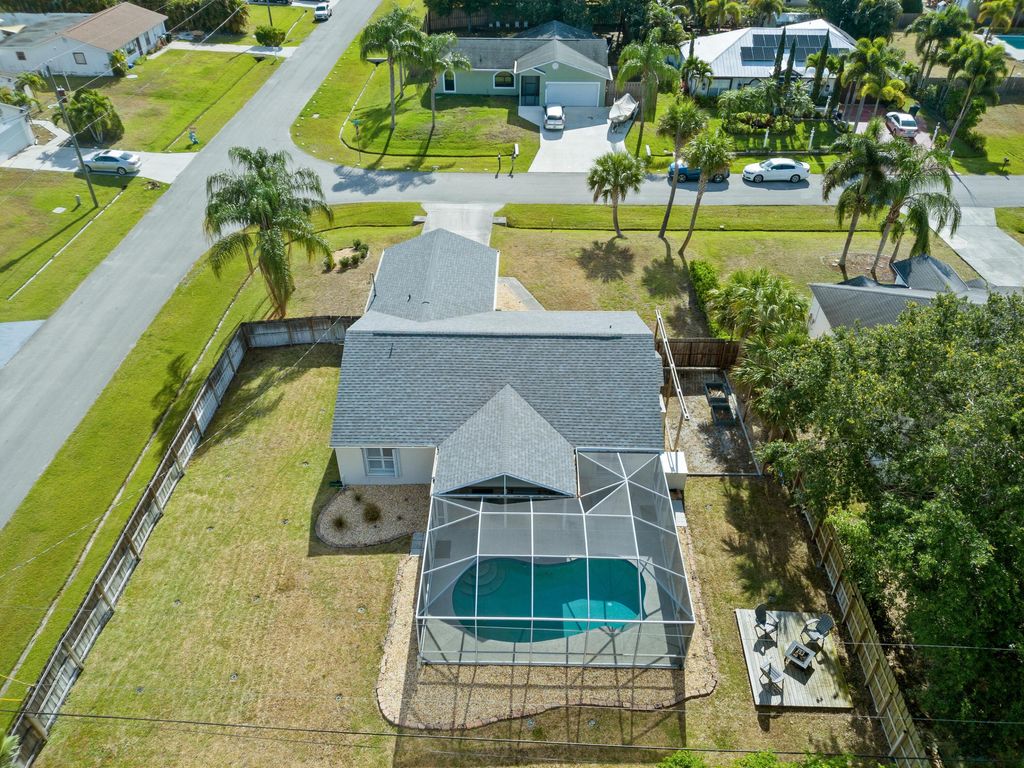 Photo of 1902 SW Cranberry Street, Port Saint Lucie, FL 34953 (MLS # R10979132)