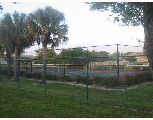 SAXON WOODS SOUTH CONDO - Residential