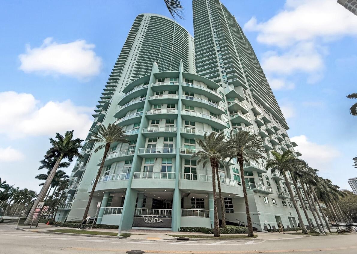 QUANTUM ON THE BAY CONDO NO 1 - Residential Lease