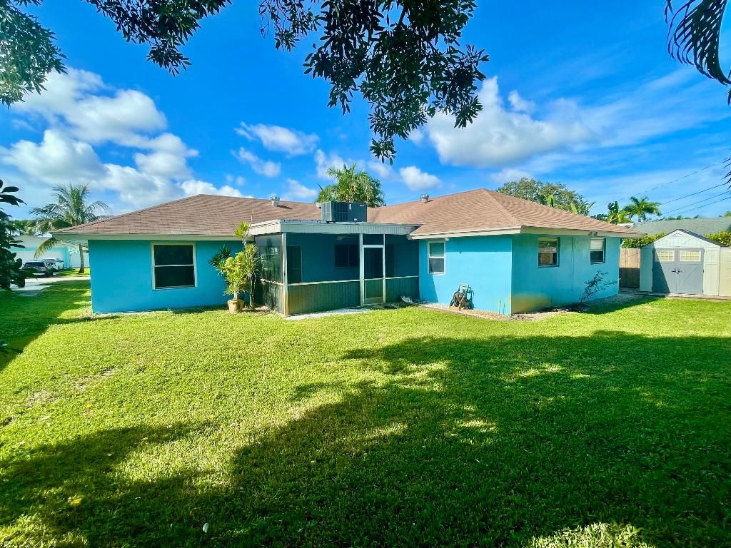 Photo of 4199 Robert Street, Jupiter, FL 33469 (MLS # R11122297)