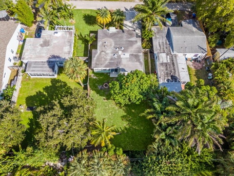 Tiny photo for 128 E Central Boulevard, Lantana, FL 33462 (MLS # B26089628)