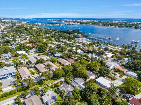 Tiny photo for 128 E Central Boulevard, Lantana, FL 33462 (MLS # B26089628)