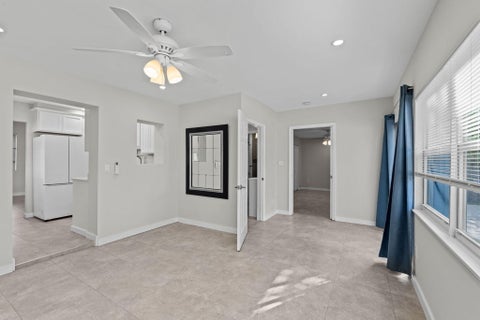 Tiny photo for 128 E Central Boulevard, Lantana, FL 33462 (MLS # B26089628)