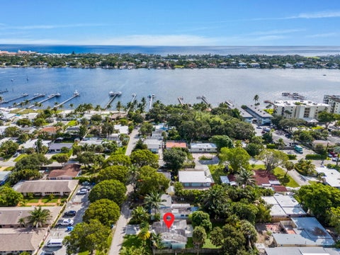 Tiny photo for 128 E Central Boulevard, Lantana, FL 33462 (MLS # B26089628)