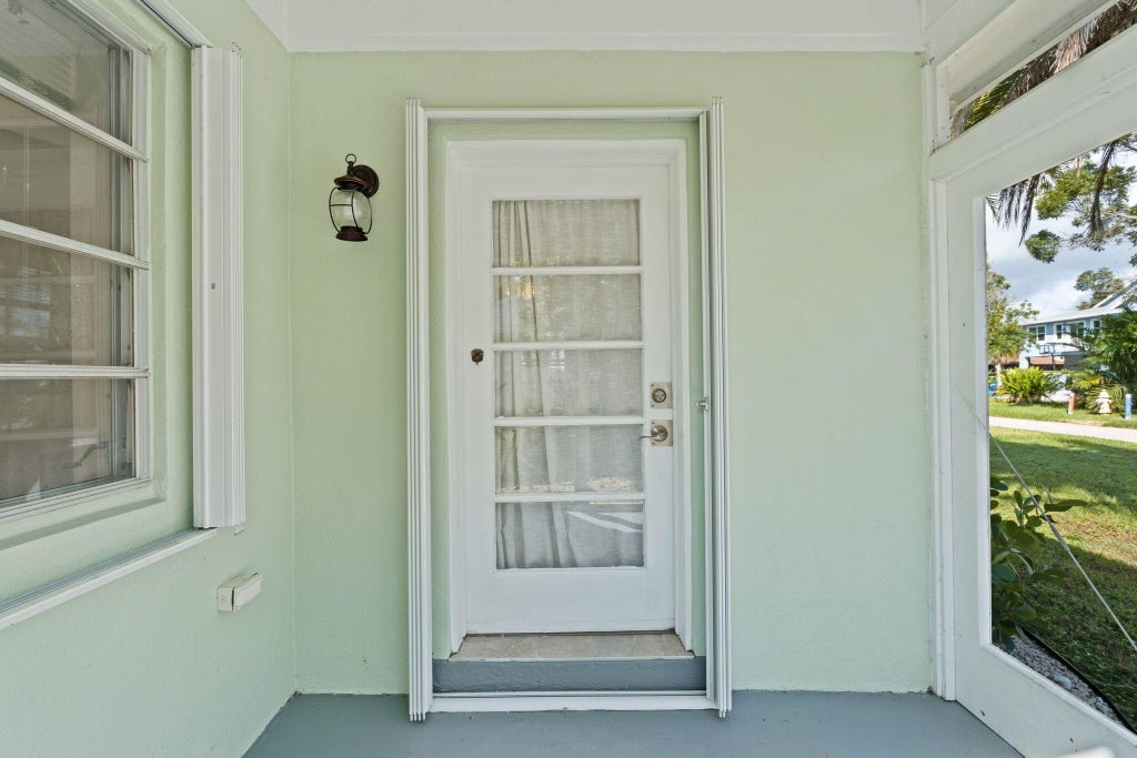 Photo of 128 E Central Boulevard, Lantana, FL 33462 (MLS # B26089628)