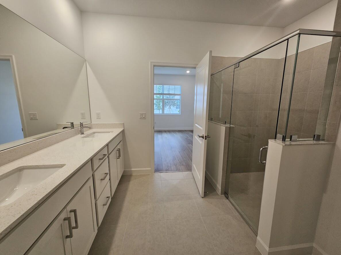 ARDEN PUD POD D NORTHWEST - Residential Lease