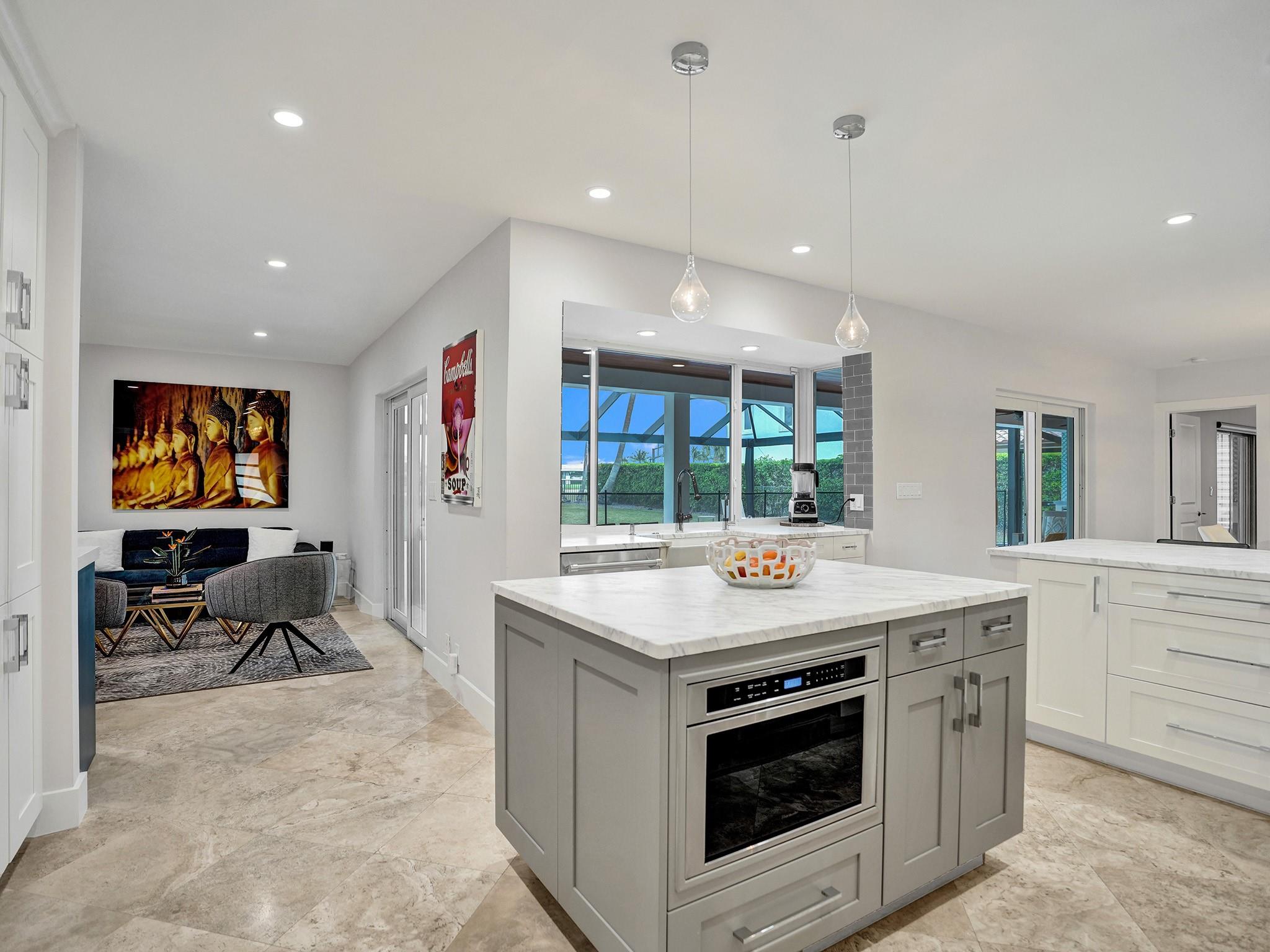 CORAL RIDGE COUNTRY CLUB - Residential