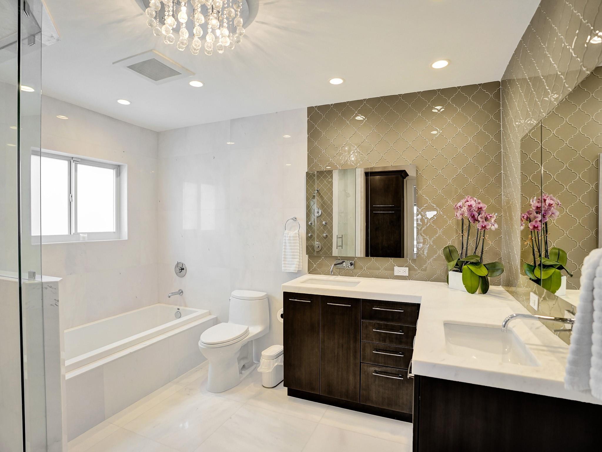 CORAL RIDGE COUNTRY CLUB - Residential