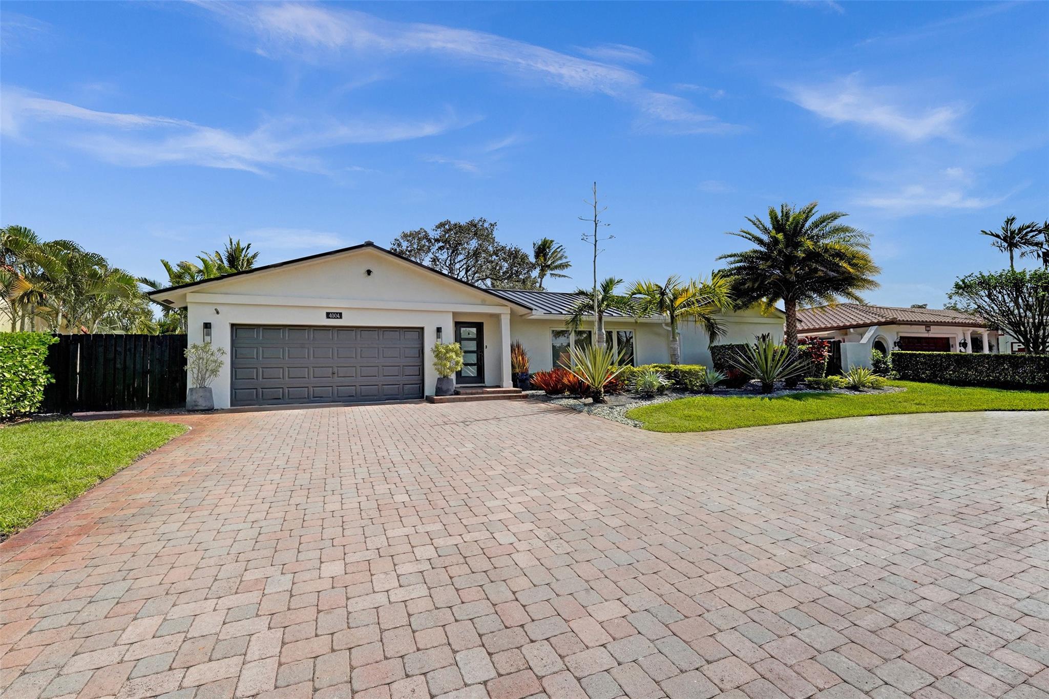 CORAL RIDGE COUNTRY CLUB - Residential