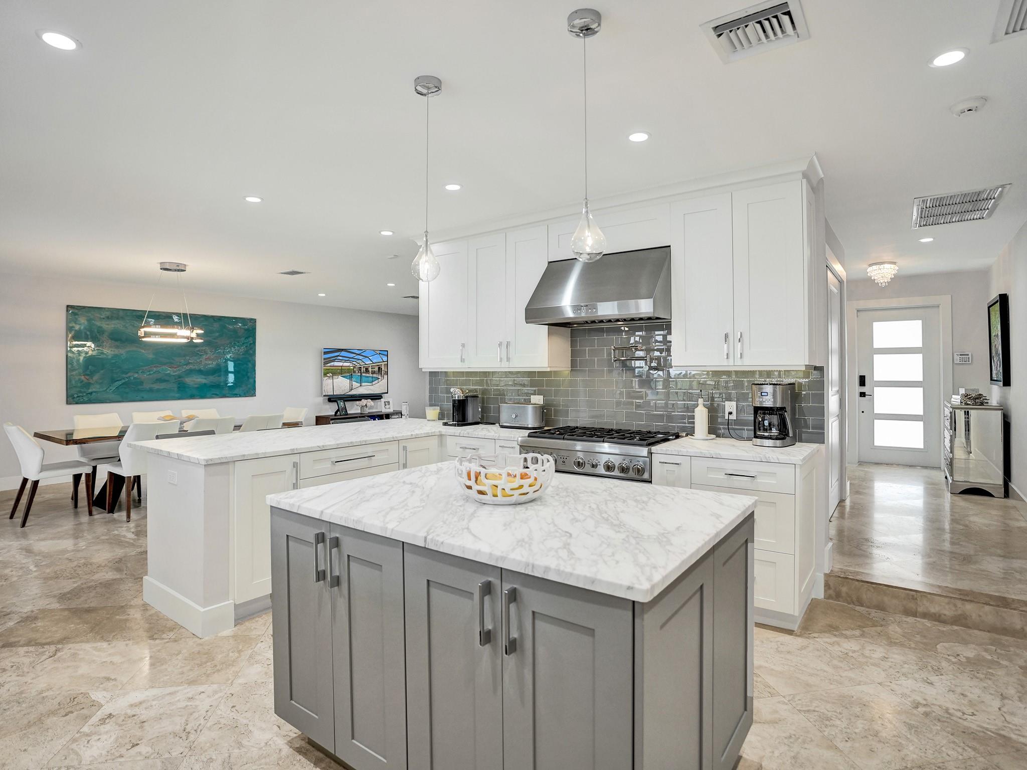 CORAL RIDGE COUNTRY CLUB - Residential