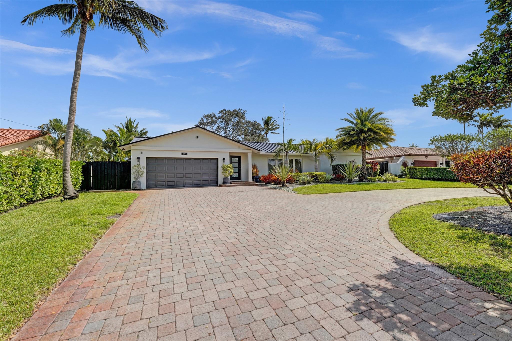 CORAL RIDGE COUNTRY CLUB - Residential