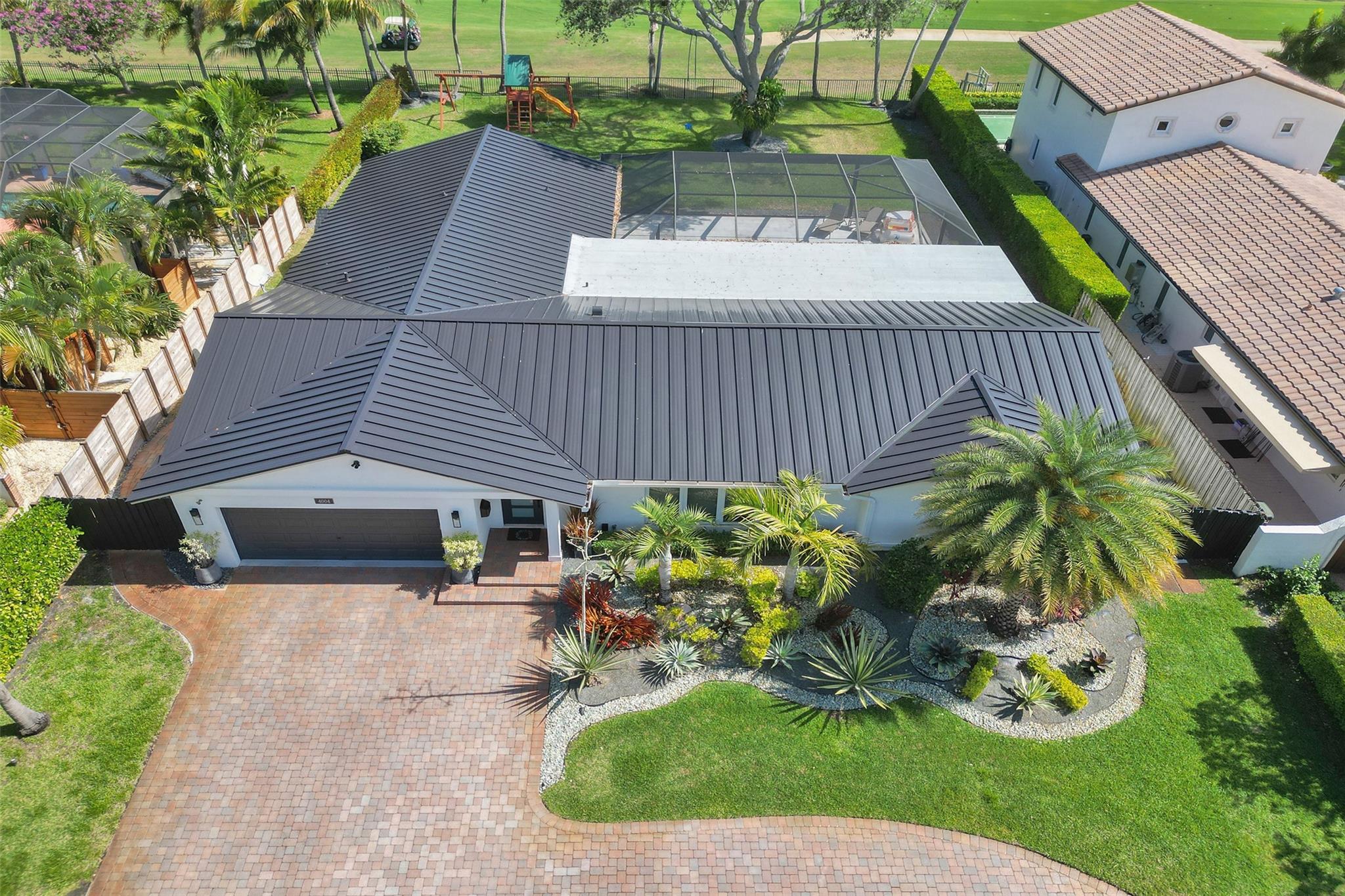 CORAL RIDGE COUNTRY CLUB - Residential