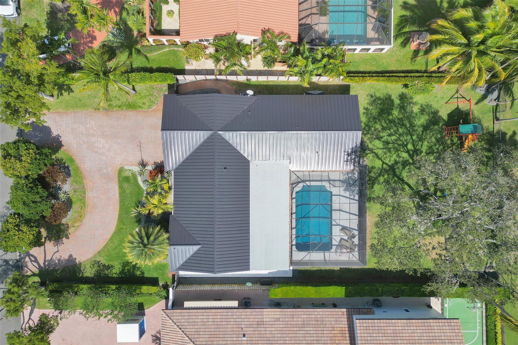 CORAL RIDGE COUNTRY CLUB - Residential