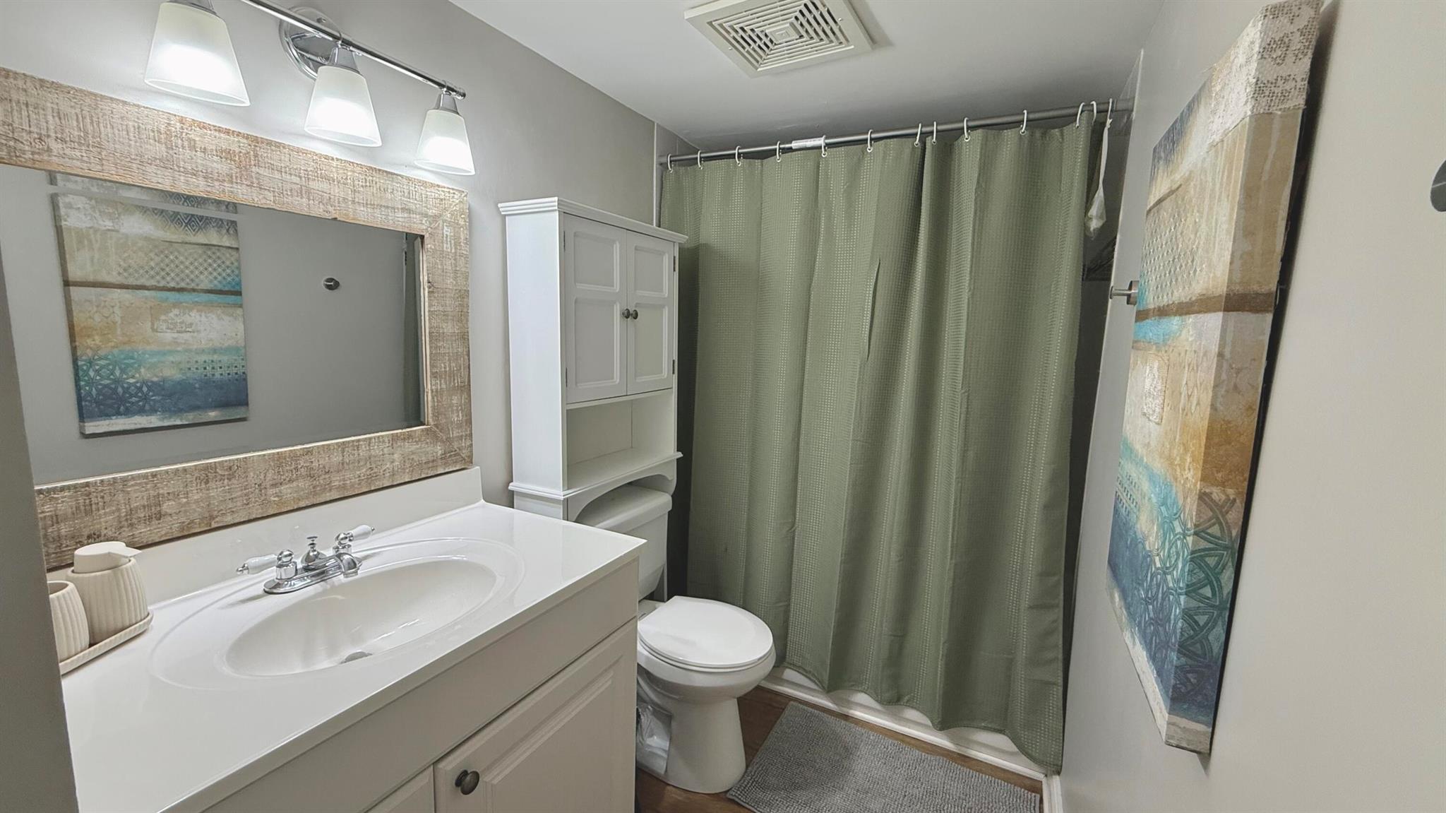 OCEAN VIEW TOWERS CONDO - Residential Lease